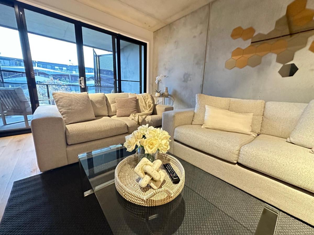 Palko - Luxury In The City キャンベラ エクステリア 写真